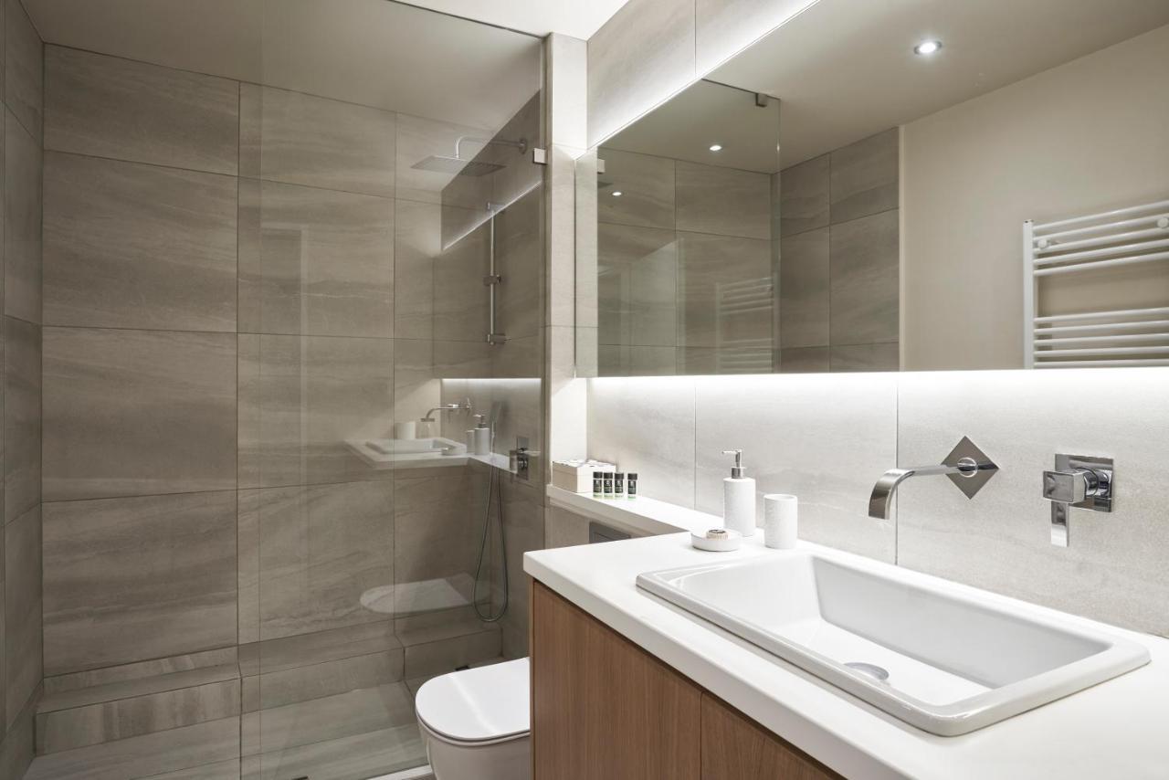 Charitos Iχ, Chic N Modern 2Bd Apt Atene Esterno foto