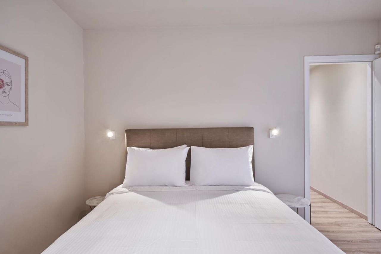 Charitos Iχ, Chic N Modern 2Bd Apt Atene Esterno foto